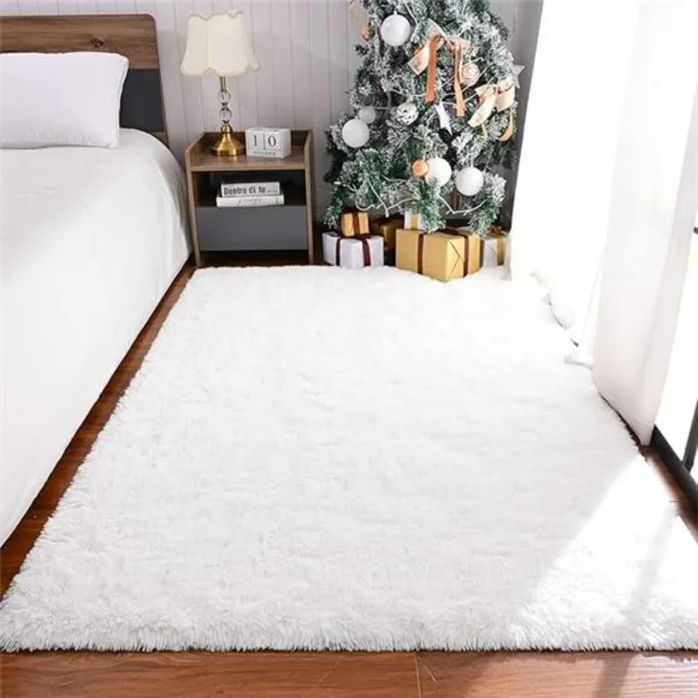 Maxsoft White Fluffy Rug 4x6 Shag Area Carpet Non Slip Plush for Bedroom Dorm